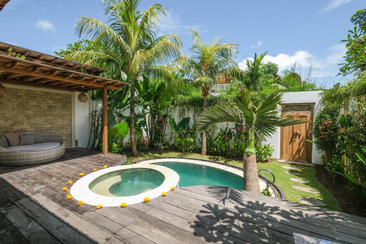 Molokai Suites Uluwatu Extérieur photo