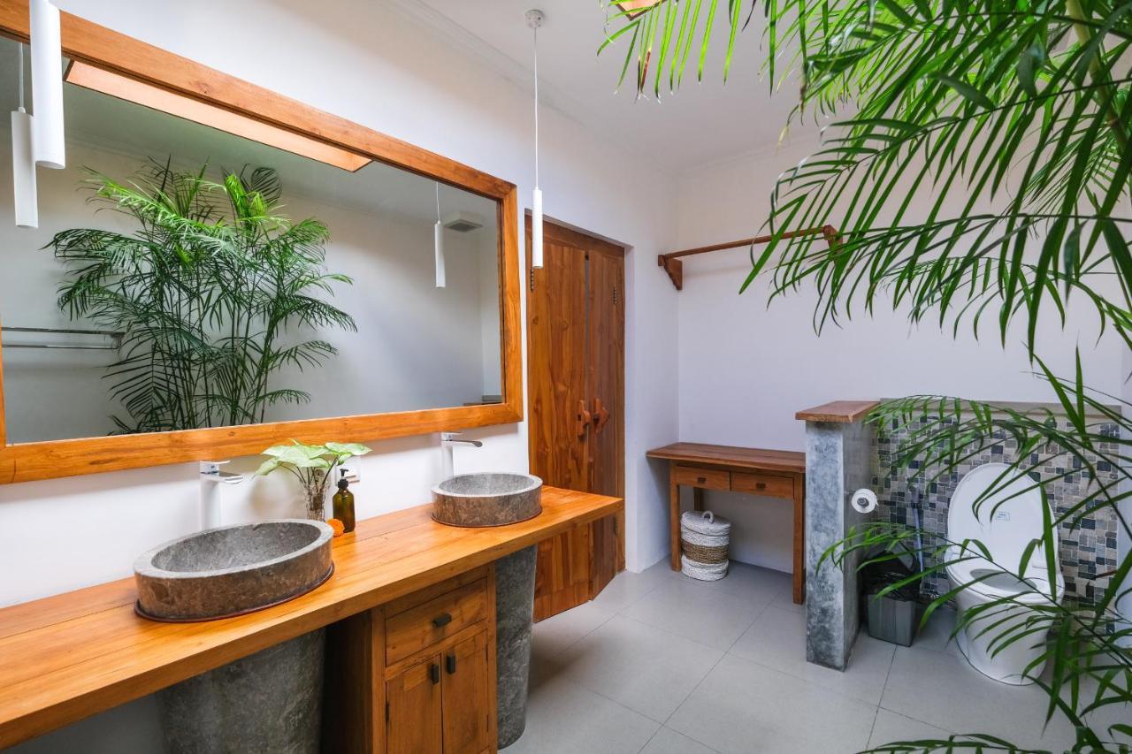 Molokai Suites Uluwatu Extérieur photo