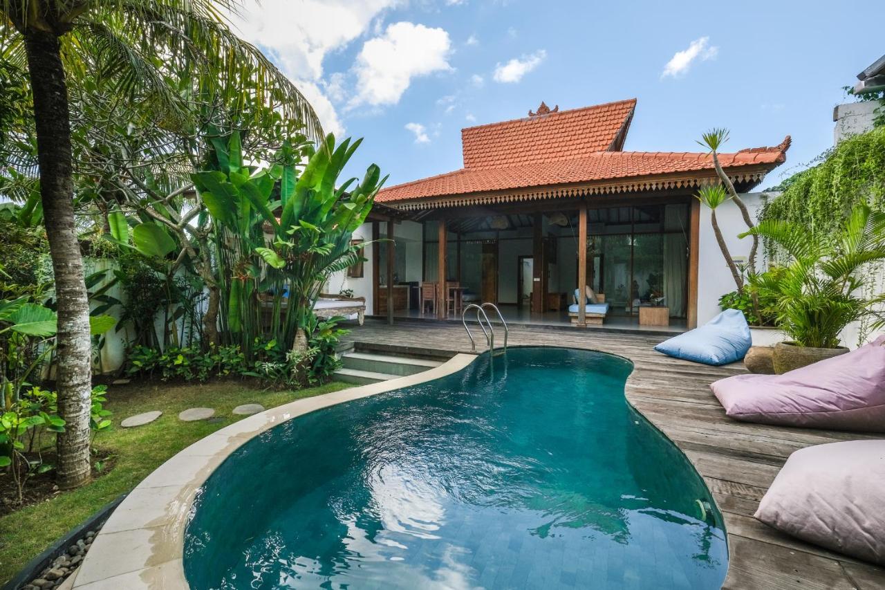 Molokai Suites Uluwatu Extérieur photo